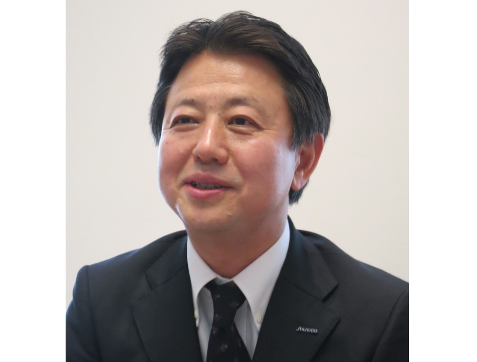 「<small>エバラ食品工業株式会社　執行役員コミュニケーション本部長</small><br>上岡典彦」についての画像