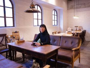 キャパシティビルディング講座2021修了生おかざきみゆうさんの写真。